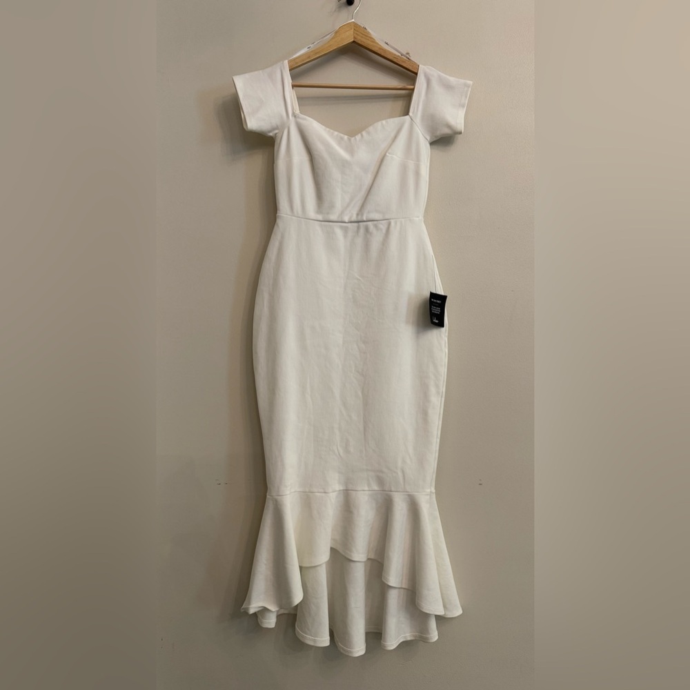 NWT Lulu's How Much Do I Care Ivory Off The Shoulder Midi Dress